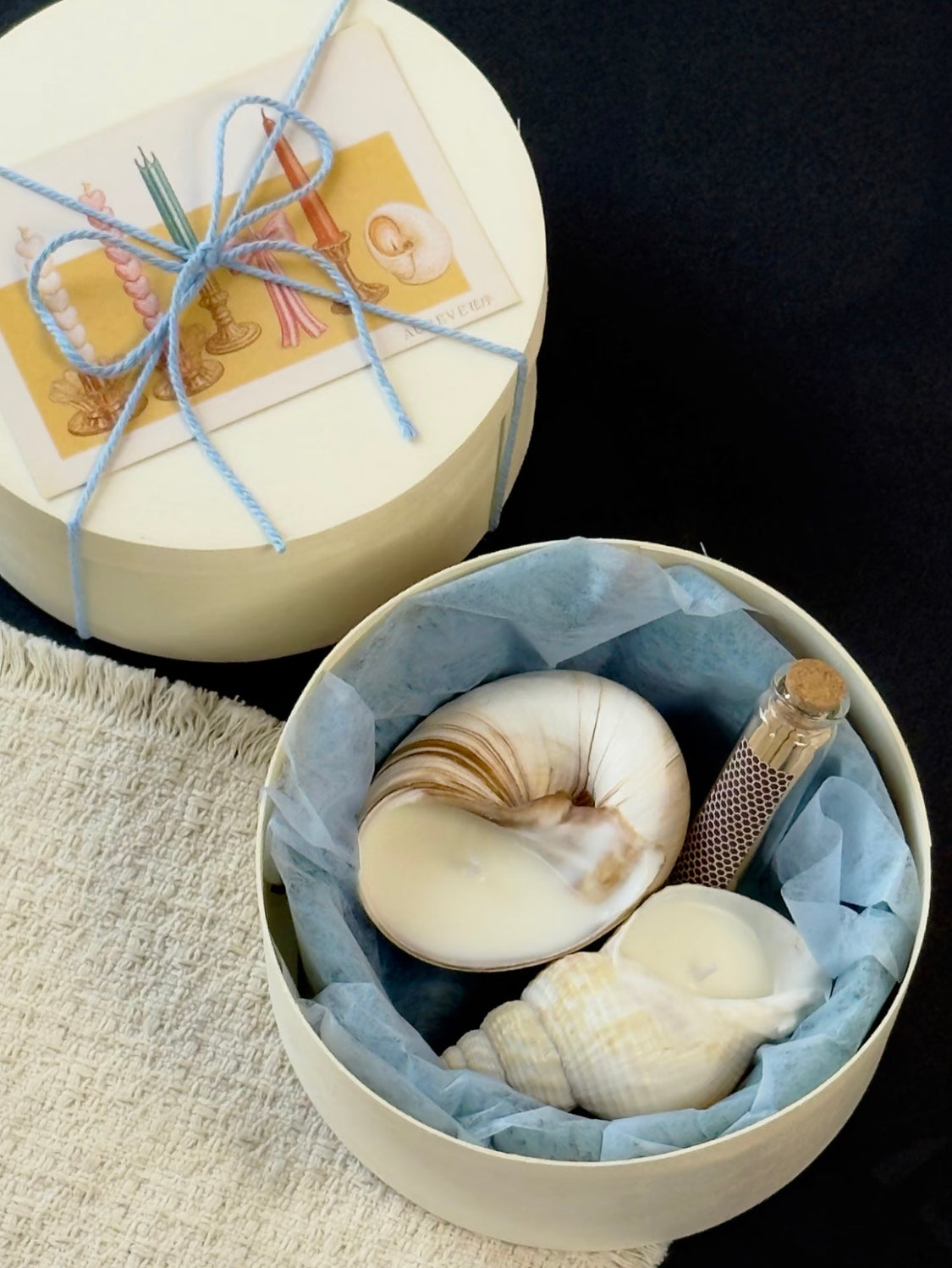 Seashell Soy Candle Gift Set in Wooden Box