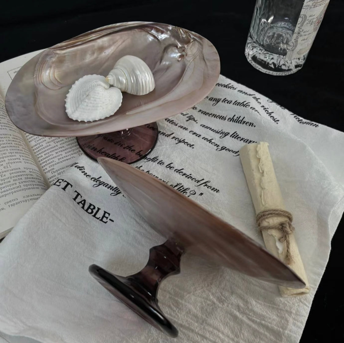 VioletNacre Pedestal Dish – Handcrafted Pink-Purple Mussel Shell Tray