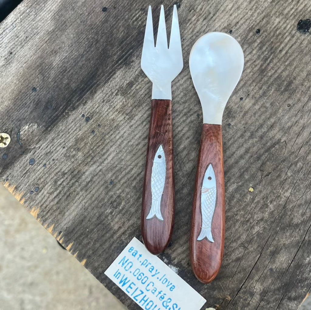 Sea Whisper Fish-Inlaid Mother-of-Pearl Spoon