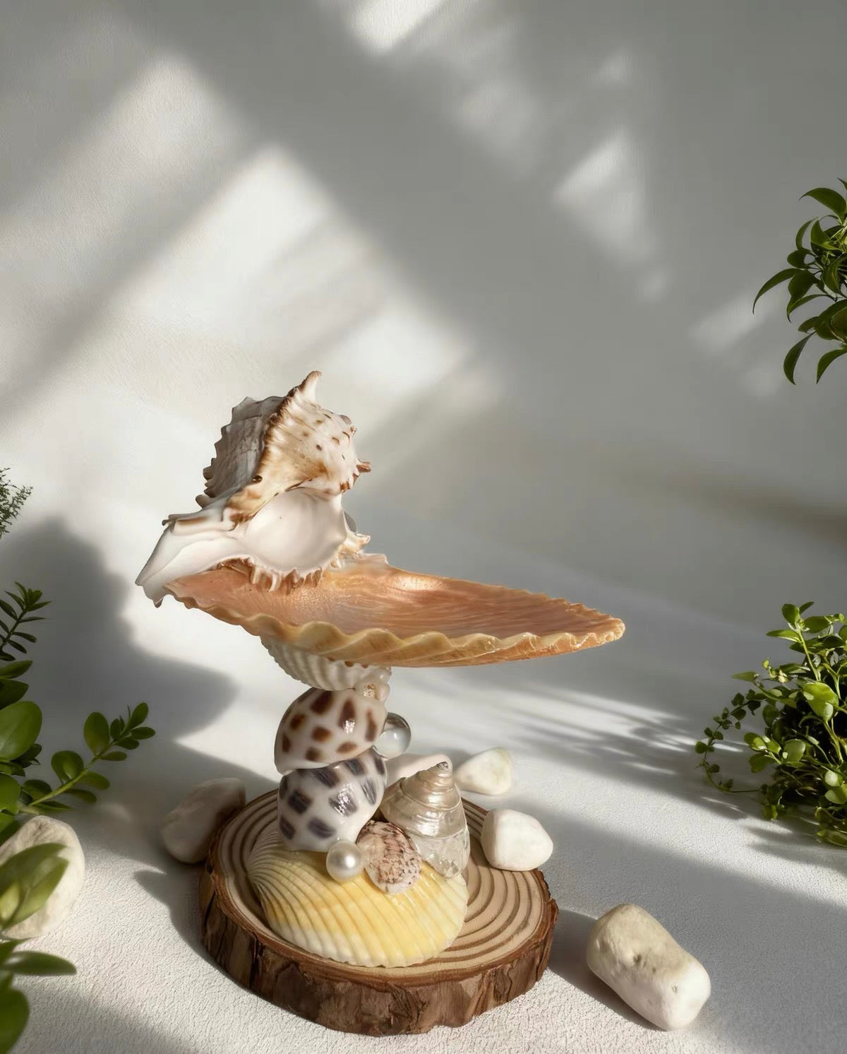 Sea Pearl Candle Haven – Mediterranean Shell Candle Holder
