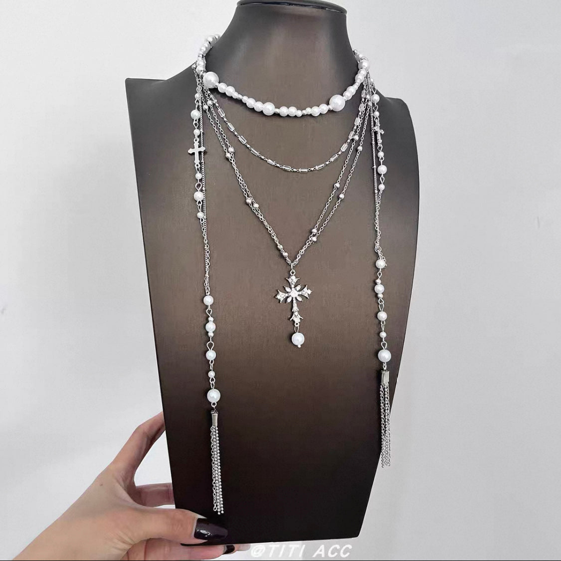 Moonlit Pearl Shell Necklace