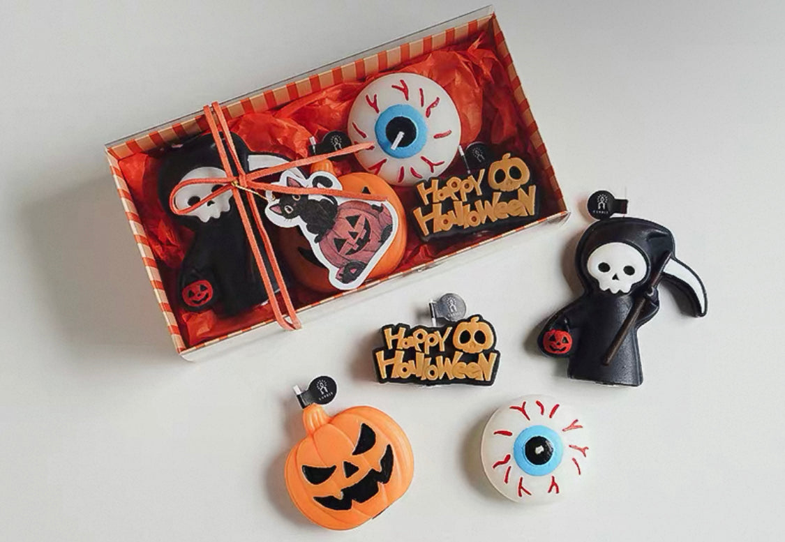 Halloween Scented Candle Gift Set – 4-Piece Spooky Decor