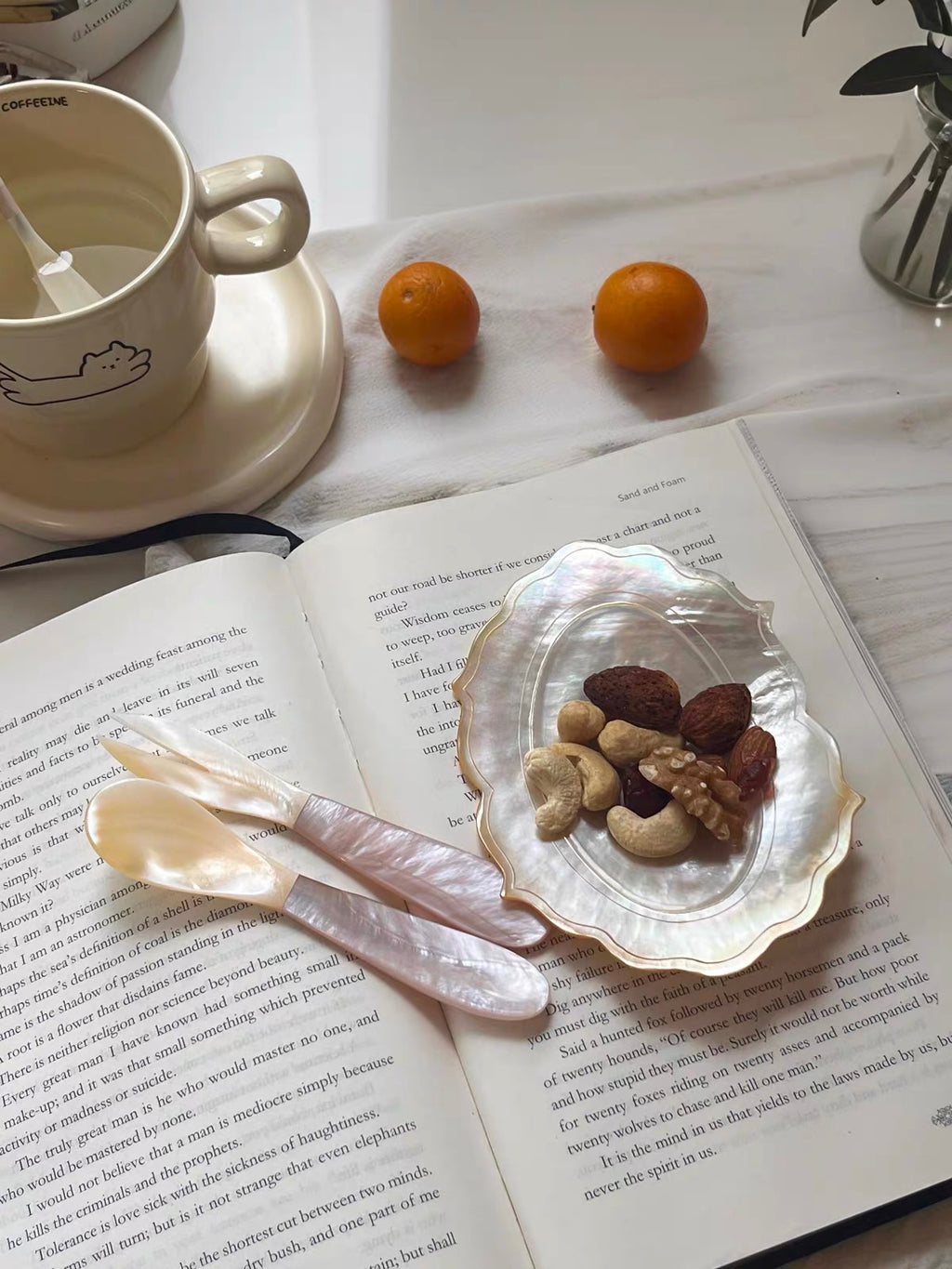Moonlit Pearl Shell Tray
