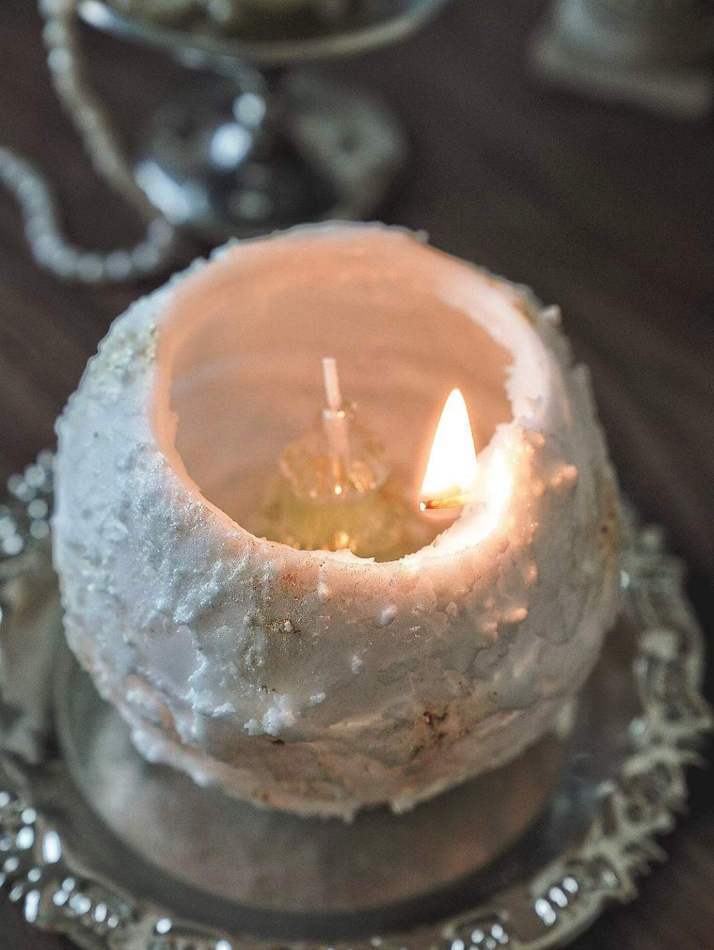 Snowy Secret Christmas Candle | Rotating Snowball