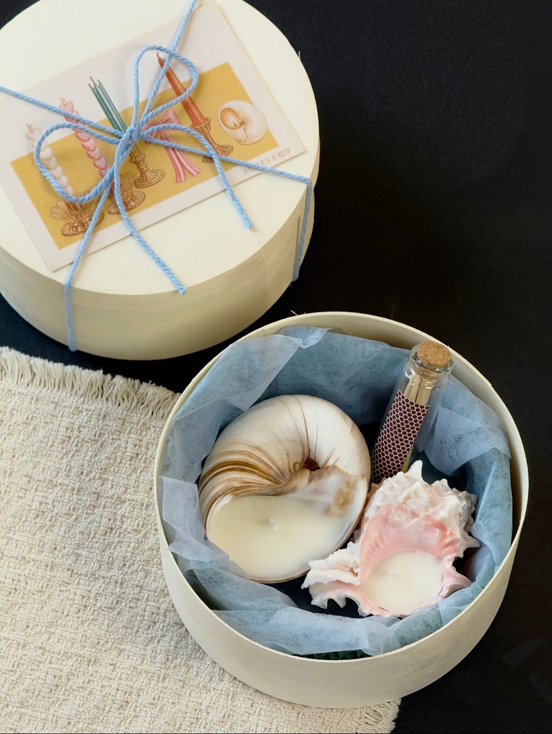 Seashell Soy Candle Gift Set in Wooden Box