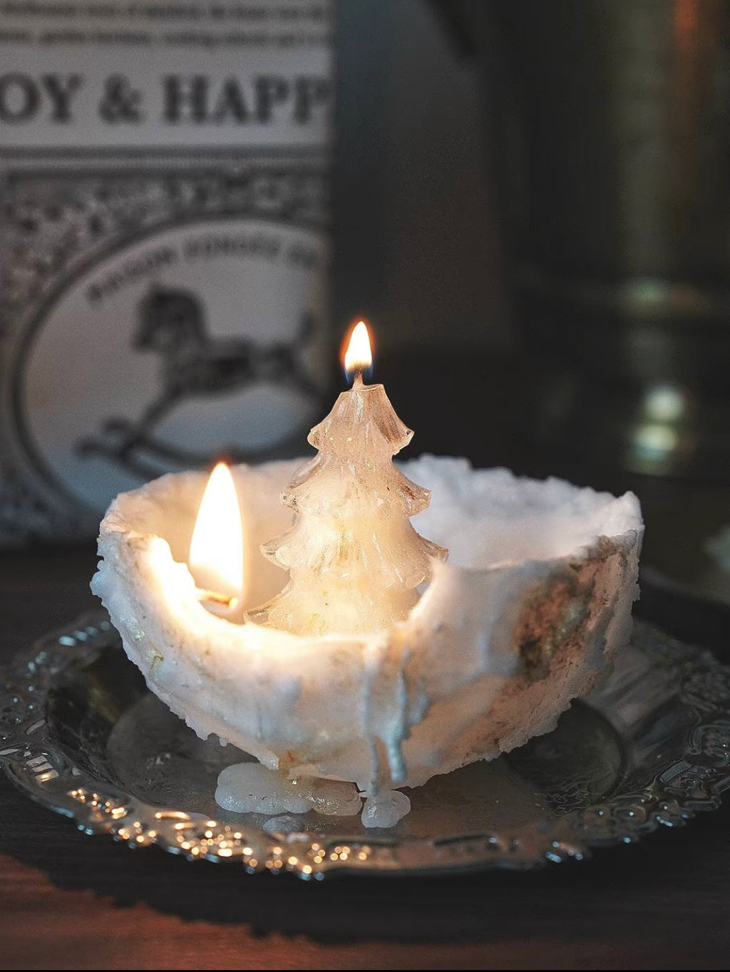 Snowy Secret Christmas Candle | Rotating Snowball
