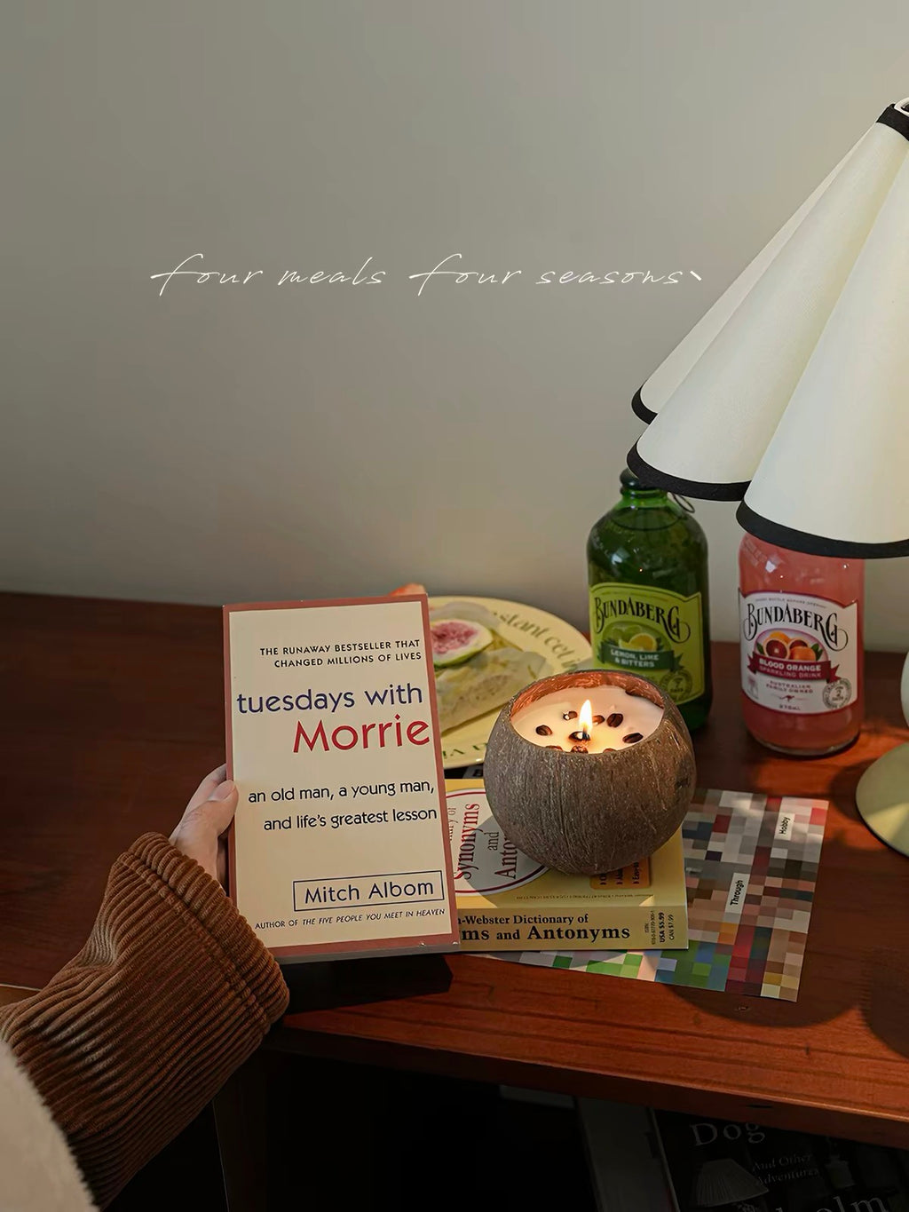 Coconut Glow Handmade Coconut Shell Soy Candle