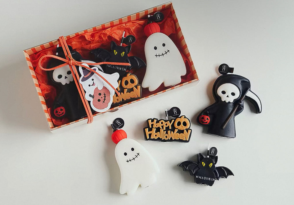 Halloween Scented Candle Gift Set – 4-Piece Spooky Decor